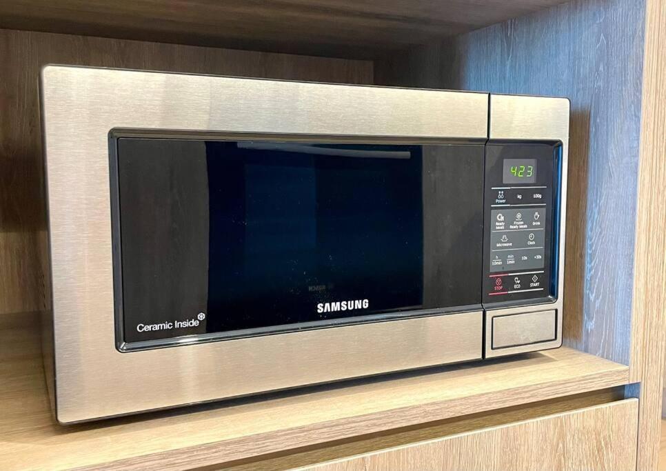 Stunning Riverview 1Bedroom Serviced Apt غولد كوست المظهر الخارجي الصورة